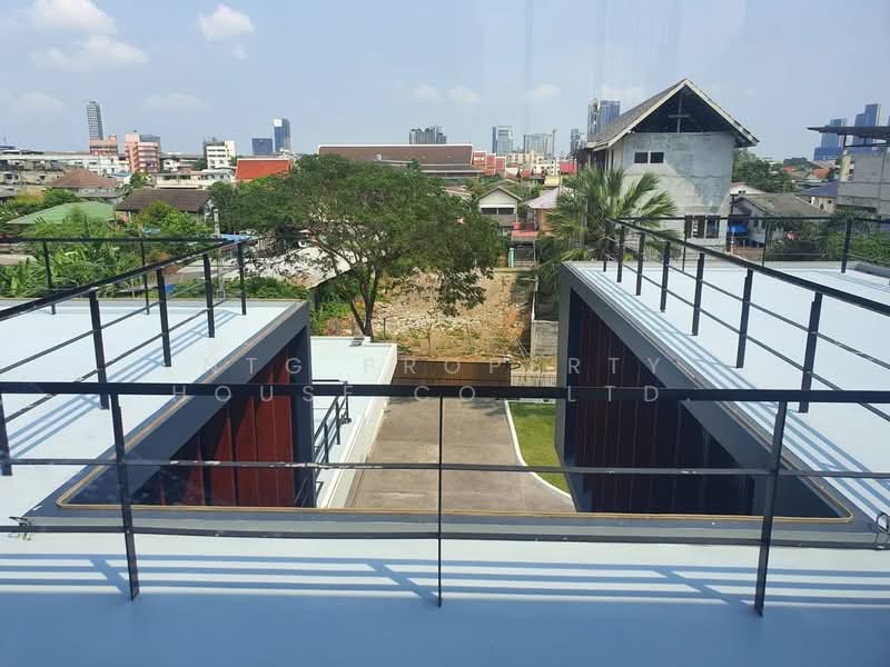 NG227 ขาย หรือ ให้เช่าบ้านเดี่ยว Modern luxury Pool villa 3 ชั้น ซอย สุขุมวิท 62, Bangkok, สุขุมวิท62, Bang Chak, Phra Khanong, Bangkok, 5 Bedrooms, 600 sqm, Single Detached House For Rent, by NTG Property House Co.,Ltd., 500126768 - DDproperty.com