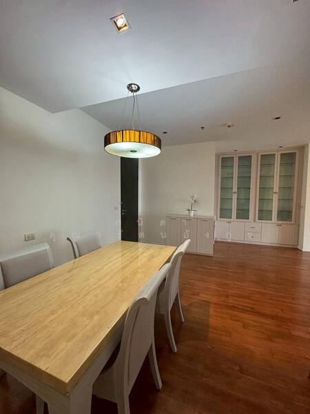 The Madison, Bangkok, Sukhumvit 41, Khlong Tan Nua, Watthana, Bangkok, 2 Bedrooms, 115 sqm, Condo For Rent, by Panida Kunaratana-Angkul, 500126788 - DDproperty.com