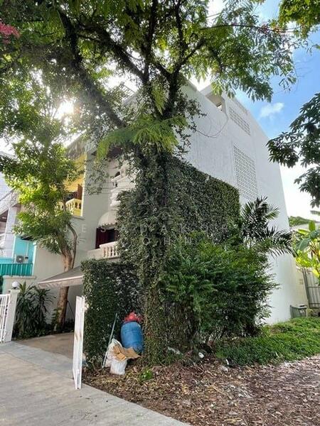 ขาย - ทาวน์เฮ้าส์ 3-ห้องนอน, กรุงเทพ