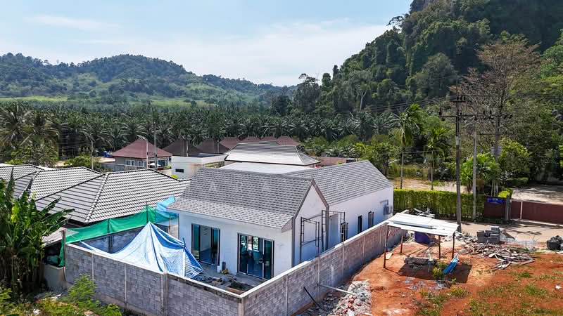 วิลล่าหลบมุมสงบ ใกล้ Spirit Mountain กระบี่, Krabi, กระบี่, อ่าวนาง, เมืองกระบี่, กระบี่, 440 ตร.ม., วิลล่า ขาย, โดย Adchara Voeten, 500126954 - DDproperty.com