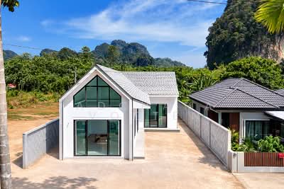 ขาย - วิลล่าหลบมุมสงบ ใกล้ Spirit Mountain กระบี่, Krabi, กระบี่