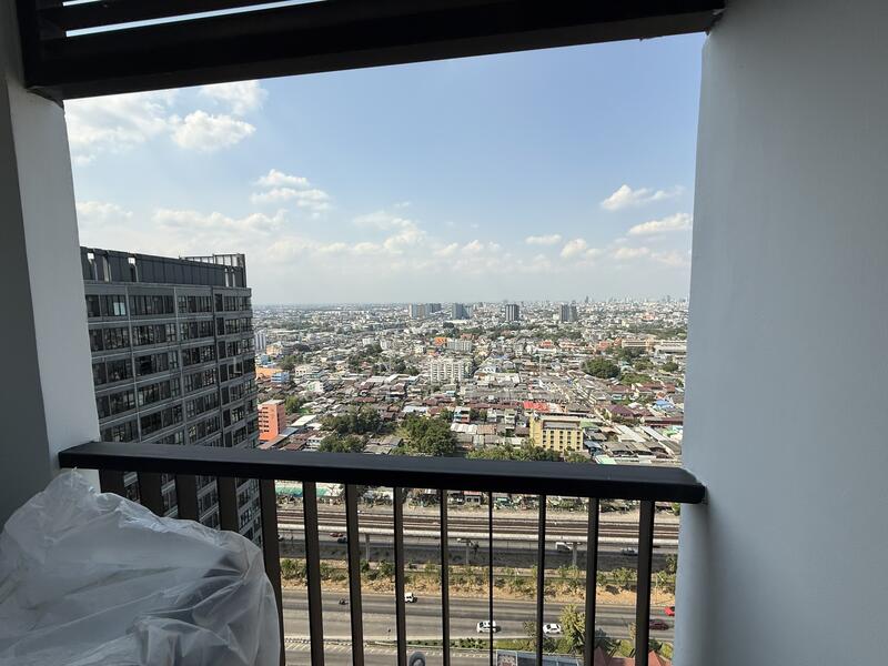 IDEO Sathorn Tha Phra, Bangkok, 221 Ratchaphruek Road, Bukkalo, Thon Buri, Bangkok, 1 Bedroom, 22 sqm, Condo For Rent, by Living Real Estates, 500126999 - DDproperty.com