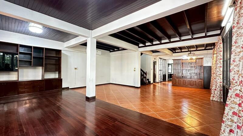 For Rent - For rent Single house in Sukhumvit 71 Phrakanong pet friendly ( SPSEVE1648 ), Bangkok