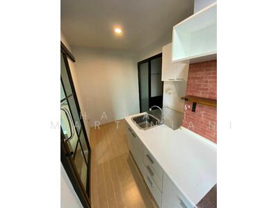ขาย - The Light Condo Bangsaen (A & B) : เดอะ ไลท์ คอนโด บางแสน, ชลบุรี
