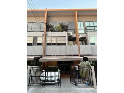 ขาย - Baan Klang Muang Sukhumvit-Onnut : บ้านกลางเมือง สุขุมวิท อ่อนนุช, กรุงเทพ