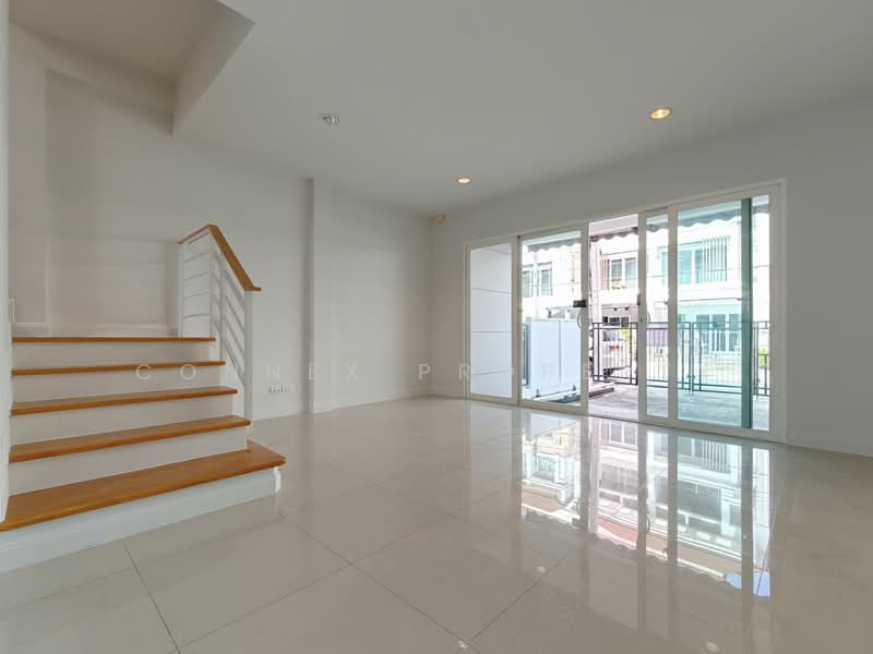 บ้านกลางเมือง ลาดพร้าว - เสนา 2, กรุงเทพ, ลาดพร้าว-วังหิน, ลาดพร้าว, ลาดพร้าว, กรุงเทพ, 150 ตร.ม., ทาวน์เฮ้าส์ ขาย, โดย Connex Property, 500127657 - DDproperty.com