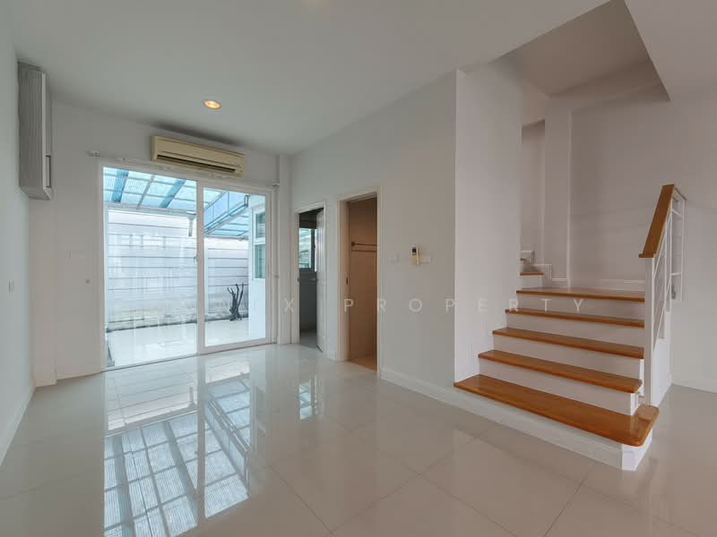 บ้านกลางเมือง ลาดพร้าว - เสนา 2, กรุงเทพ, ลาดพร้าว-วังหิน, ลาดพร้าว, ลาดพร้าว, กรุงเทพ, 150 ตร.ม., ทาวน์เฮ้าส์ ขาย, โดย Connex Property, 500127657 - DDproperty.com