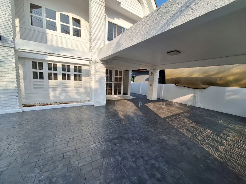 Sammakon Ramkhamhaeng : สัมมากร รามคำแหง, กรุงเทพ, ถนนรามคำแหง, สะพานสูง, สะพานสูง, กรุงเทพ, 120 ตร.ม., บ้านเดี่ยว ขาย, โดย Rachen Nopsuwan, 500128011 - DDproperty.com