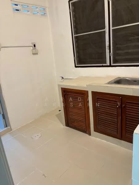 เสรีไทย 48, กรุงเทพ, คันนายาว, คันนายาว, กรุงเทพ, 250 ตร.ม., ทาวน์เฮ้าส์ ให้เช่า, โดย Airada Parasarn, 500128195 - DDproperty.com