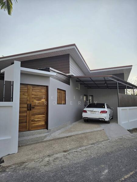 12R0097 Pool villa for rent 3 bedroom 2 bathroom 40,000/month at thalang have fully furnished, Phuket, Thep Krasattri, Thalang, Phuket, 3 Bedrooms, 250 sqm, Villa For Rent, by PK LIFE Property, 500128196 - DDproperty.com