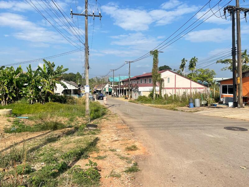 ทาวน์เฮ้าส์ท่าแซะ ชุมพร, Chumphon, Tha Sae, Tha Sae, Chumphon, 2 Bedrooms, 100 sqm, Townhouse For Sale, by The Best Property ยุ, 500128339 - DDproperty.com