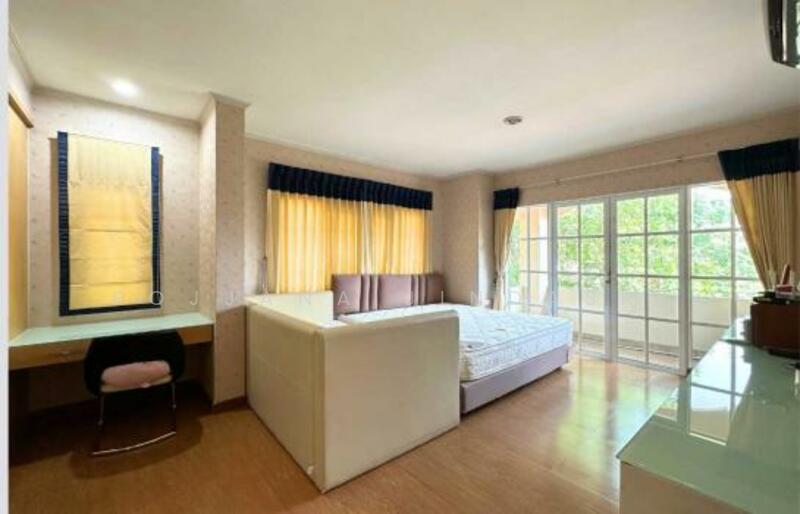 For Sale - 4-BR House, Bangkok