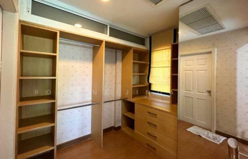 For Sale - 4-BR House, Bangkok