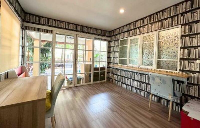 For Sale - 4-BR House, Bangkok