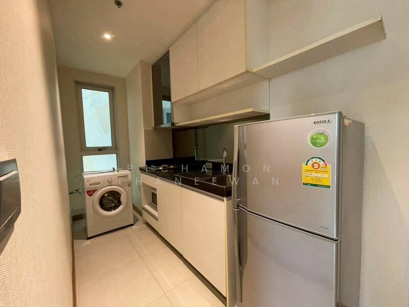 Sky Walk Residences, Bangkok, 1599 Sukhumvit Road, Phra Kanong Nua, Watthana, Bangkok, 1 Bedroom, 52 sqm, Condo For Rent, by Pichamon Thaneewan, 500128476 - DDproperty.com