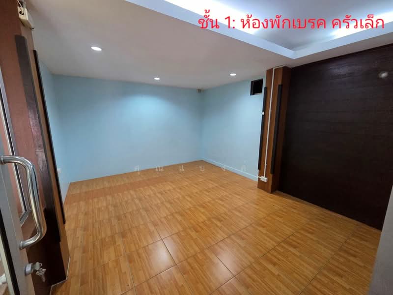 ให้เช่าอาคารพาณิชย์ 4 คูหา 4 ชั้น สาทร–นราธิวาส 14 ทำเลดี ใกล้ BTS ช่องนนทรี สาทร, กรุงเทพ, ทุ่งวัดดอน, สาทร, กรุงเทพ, 525 ตร.ม., ตึกแถว-อาคารพาณิชย์ ให้เช่า, โดย คุณแบงค์, 500128625 - DDproperty.com
