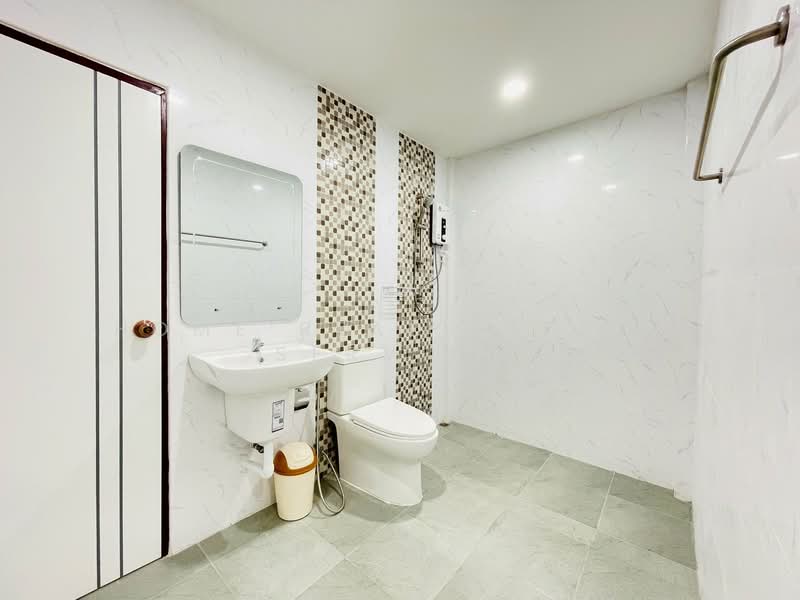 Wanthip 2 Khao Talo, Chon Buri (Pattaya), Bang Lamung, Bang Lamung (Pattaya), Chon Buri (Pattaya), 4 Bedrooms, 80 sqm, Townhouse For Sale, by HOME Real Estate Service, 500128626 - DDproperty.com