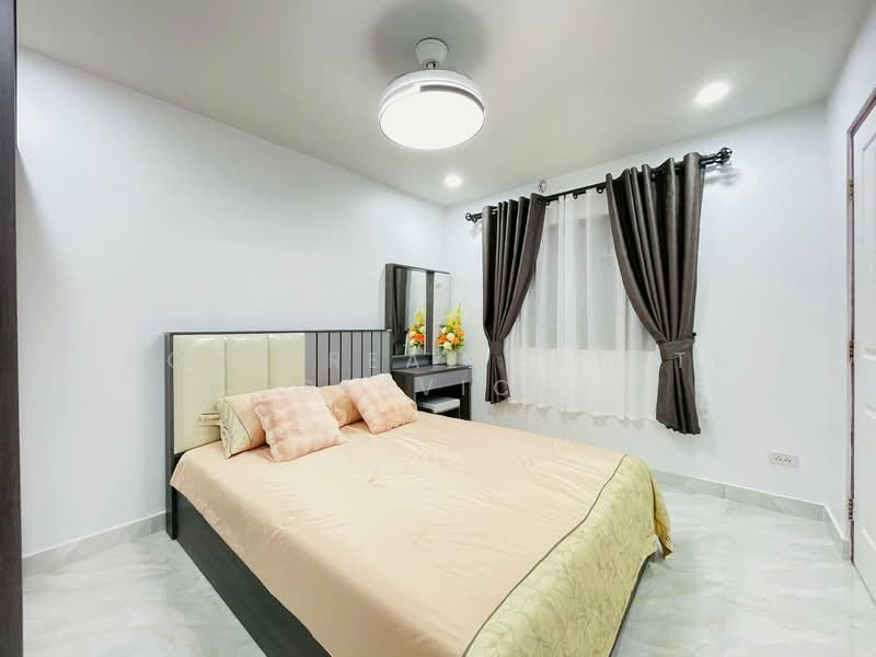 Wanthip 2 Khao Talo, Chon Buri (Pattaya), Bang Lamung, Bang Lamung (Pattaya), Chon Buri (Pattaya), 4 Bedrooms, 80 sqm, Townhouse For Sale, by HOME Real Estate Service, 500128626 - DDproperty.com