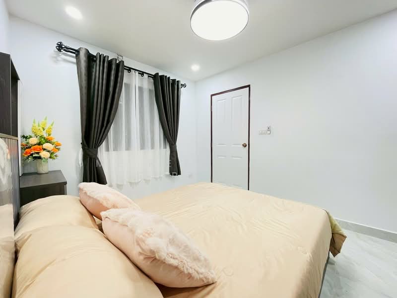 ทาวน์เฮ้าส์ วรรณทิพย์ 2 เขาตาโล, ชลบุรี, บางละมุง, บางละมุง, ชลบุรี, 80 ตร.ม., ทาวน์เฮ้าส์ ขาย, โดย HOME Real Estate Service, 500128626 - DDproperty.com