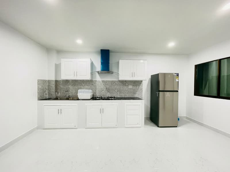 Wanthip 2 Khao Talo, Chon Buri (Pattaya), Bang Lamung, Bang Lamung (Pattaya), Chon Buri (Pattaya), 4 Bedrooms, 80 sqm, Townhouse For Sale, by HOME Real Estate Service, 500128626 - DDproperty.com