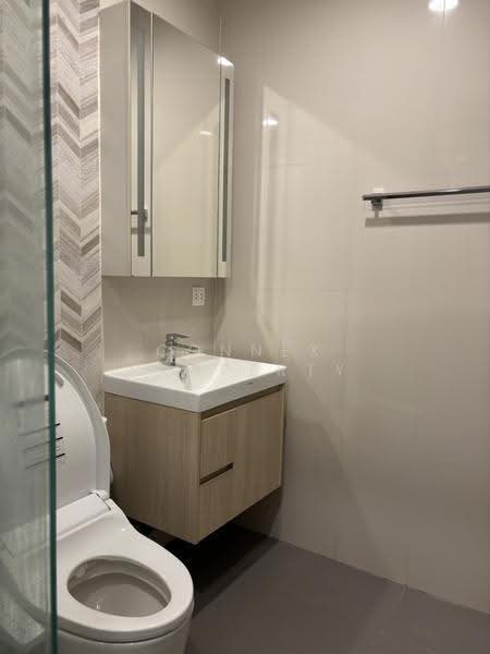 Oka Haus Sukhumvit 36, Bangkok, 3399 Rama 4 Road, Khong Tan, Khlong Toei, Bangkok, Studio, 27 sqm, Condo For Sale, by Connex Property, 500128838 - DDproperty.com
