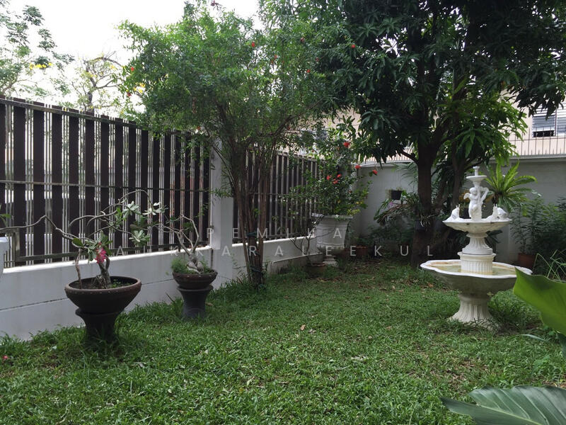 For Sale - 7-BR House, Bangkok