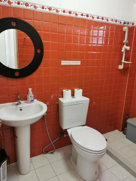 For Sale - Well renovated office space for rent on New Phetchaburi Road Near MRT, Bangkok