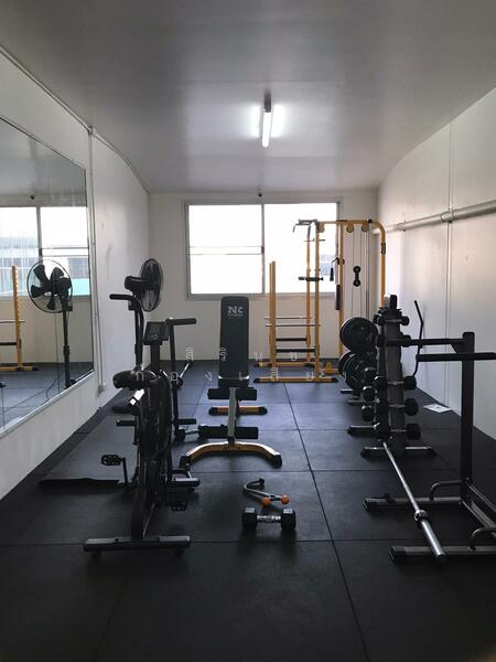 For Sale - Well renovated office space for rent on New Phetchaburi Road Near MRT, Bangkok