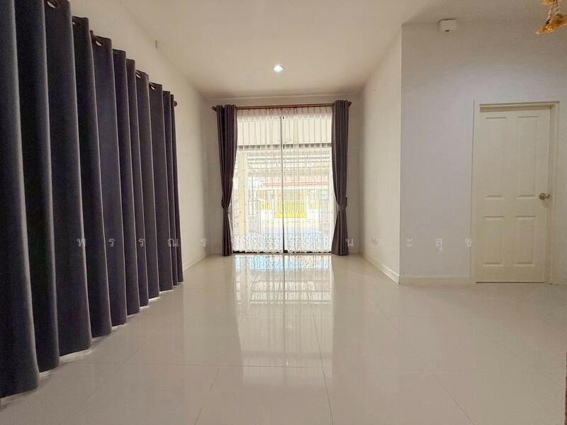 บ่อวิน, Chon Buri (Pattaya), Bo Win, Si Racha, Chon Buri (Pattaya), 3 Bedrooms, 85 sqm, Semi-Detached House (Twin House) For Sale, by พรรณราย นันตะสุข, 500129759 - DDproperty.com