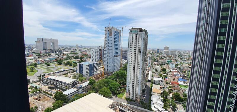 Life Ladprao, Bangkok, 992 Ladprao Road, Jom Phon, Chatuchak, Bangkok, 1 Bedroom, 35 sqm, Condo For Rent, by Living Real Estates, 500129776 - DDproperty.com