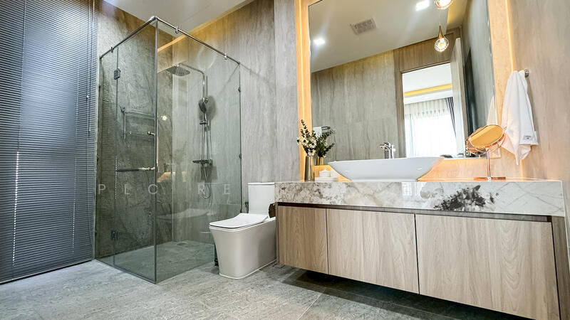 Luxury Pool Villa for Sale in East Pattaya Siam Country Club Area, Chon Buri (Pattaya), Bang Lamung, Bang Lamung (Pattaya), Chon Buri (Pattaya), 5 Bedrooms, 330 sqm, Single Detached House For Sale, by PLC Real Estate, 500129841 - DDproperty.com