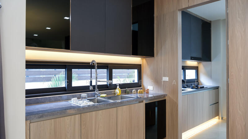 ขายวิลล่าหรูพร้อมสระว่ายน้ำส่วนตัว ในย่านสยามคันทรีคลับ พัทยาตะวันออก, ชลบุรี, บางละมุง, บางละมุง, ชลบุรี, 330 ตร.ม., บ้านเดี่ยว ขาย, โดย PLC Real Estate, 500129841 - DDproperty.com