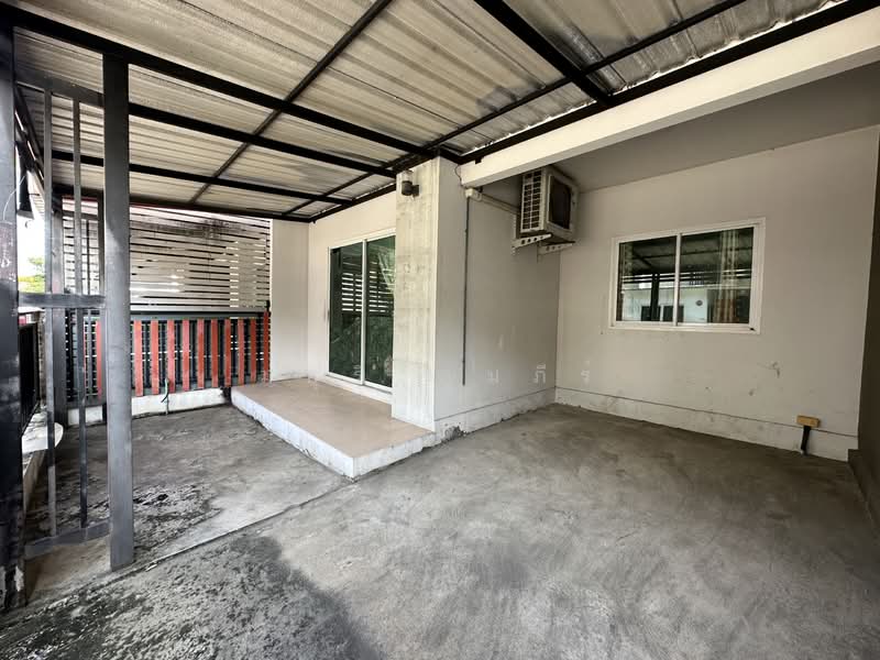 The Modish Bang Bua Thong, Nonthaburi, Lam Pho Road, Lam Pho, Bang Bua Thong, Nonthaburi, 2 Bedrooms, 98 sqm, Townhouse For Sale, by มยุรี กุมภีร์, 500129857 - DDproperty.com