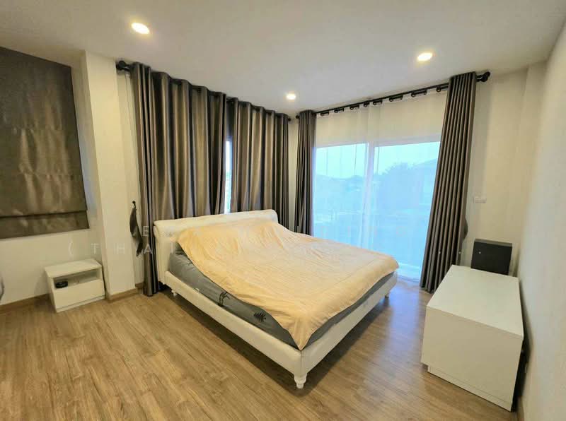 Centro Suksawat-Rama 3, Bangkok, Pracha Uthit Road 69, Bangmot, Thung Khru, Bangkok, 3 Bedrooms, 190 sqm, Single Detached House For Sale, by ERA Holding (Thailand) Co., Ltd., 500129881 - DDproperty.com