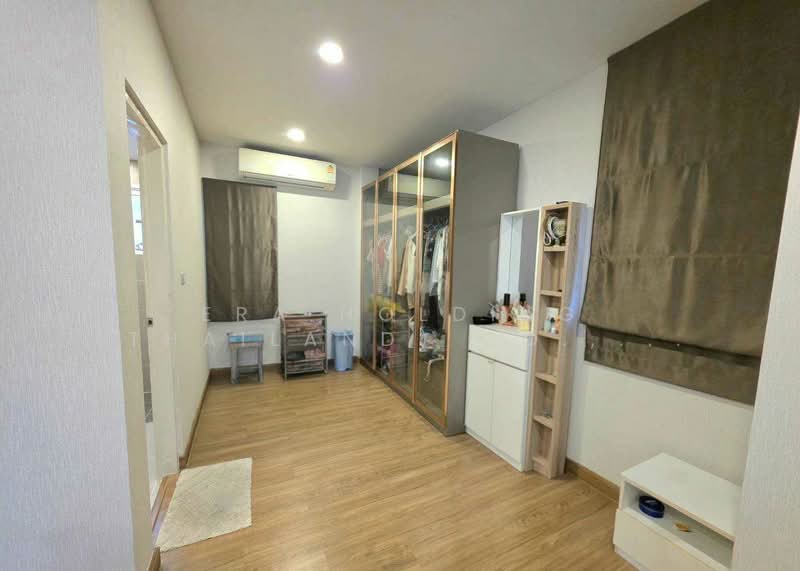 Centro Suksawat-Rama 3, Bangkok, Pracha Uthit Road 69, Bangmot, Thung Khru, Bangkok, 3 Bedrooms, 190 sqm, Single Detached House For Sale, by ERA Holding (Thailand) Co., Ltd., 500129881 - DDproperty.com