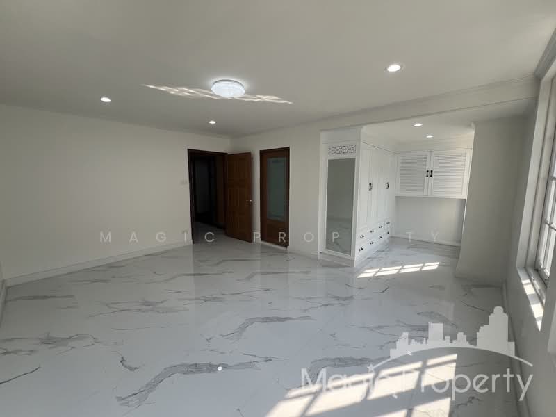 Yenakart Residence : เย็นอากาศ เรสซิเดนซ์, กรุงเทพ, 3 ซอย ประสาทสุข, ช่องนนทรี, ยานนาวา, กรุงเทพ, 450 ตร.ม., ทาวน์เฮ้าส์ ให้เช่า, โดย Magic Property, 500129911 - DDproperty.com