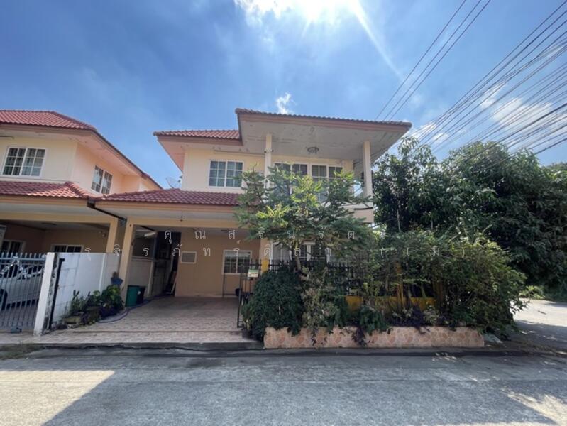 ขาย - บ้านแฝด เฟื่องฟ้า 14 ถ.มังกร-นาคดี ซ.มังกร-นาคดี ต.แพรกษา อ. เมืองสมุทรปราการ จ.สมุทรปราการ 10280, สมุทรปราการ