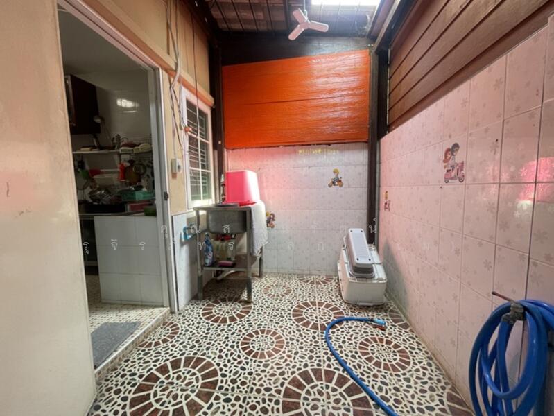 ขาย - บ้านแฝด เฟื่องฟ้า 14 ถ.มังกร-นาคดี ซ.มังกร-นาคดี ต.แพรกษา อ. เมืองสมุทรปราการ จ.สมุทรปราการ 10280, สมุทรปราการ