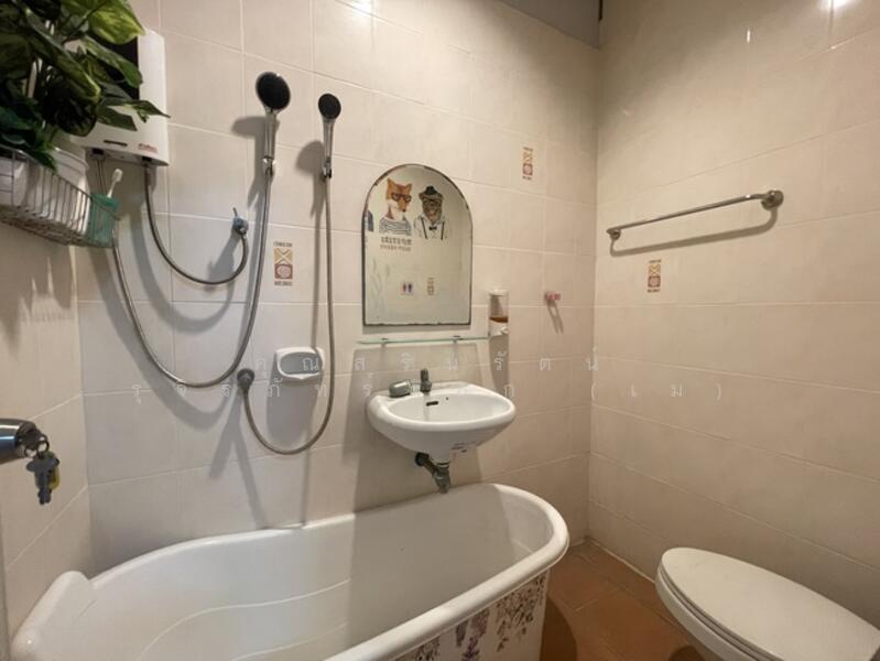 ขาย - บ้านแฝด เฟื่องฟ้า 14 ถ.มังกร-นาคดี ซ.มังกร-นาคดี ต.แพรกษา อ. เมืองสมุทรปราการ จ.สมุทรปราการ 10280, สมุทรปราการ