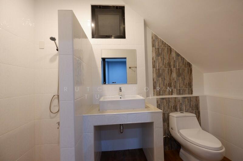 For Rent - บ้านกลางใจเมือง ให้เช่า – ใกล้นิมมานฯ เพียง 5 นาที ค่าเช่า 15,000 บาท / เดือน รหัสทรัพย์ : No.1H031, Chiang Mai