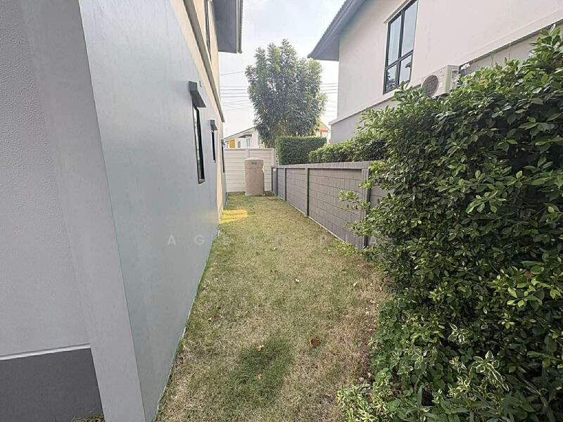 ขาย - Britania Wongwaen-Theparak : บริทาเนีย วงแหวน-เทพารักษ์, สมุทรปราการ