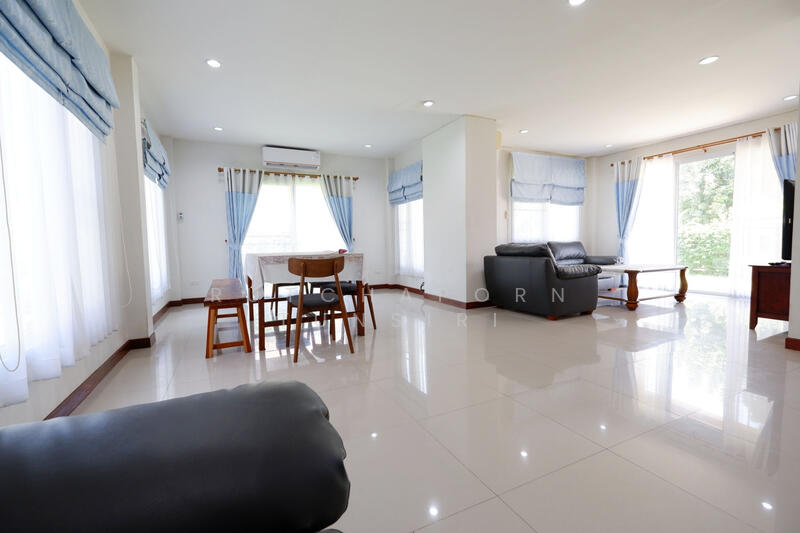 บ้านสวยในโครงการ ให้เช่า – ใกล้เซ็นทรัลเฟสติวัล เพียง 10 นาที ค่าเช่า 22,000 บาท / เดือน รหัสทรัพย์, Chiang Mai, San Pu Loei, Doi Saket, Chiang Mai, 3 Bedrooms, 150 sqm, Single Detached House For Rent, by Rutchaporn Tunsiri, 500130176 - DDproperty.com