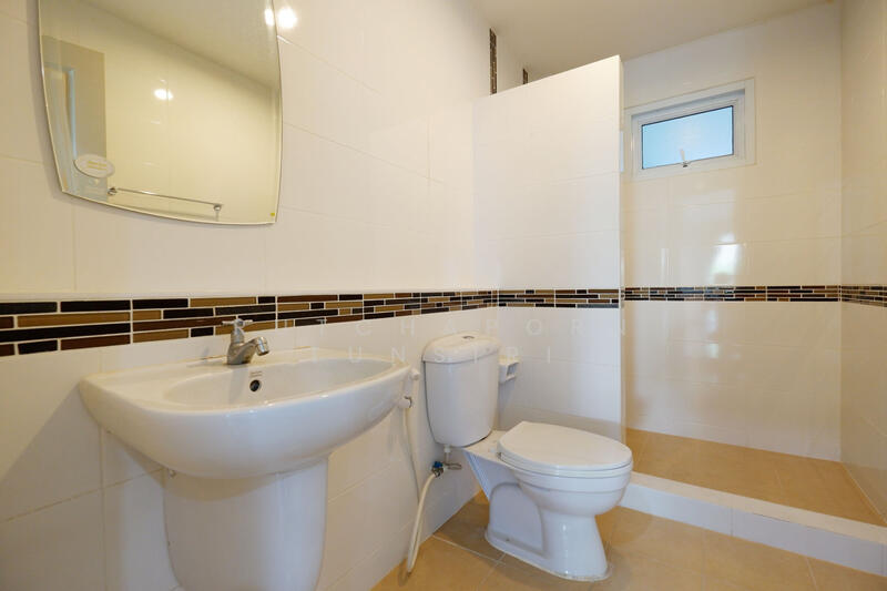 บ้านสวยในโครงการ ให้เช่า – ใกล้เซ็นทรัลเฟสติวัล เพียง 10 นาที ค่าเช่า 22,000 บาท / เดือน รหัสทรัพย์, เชียงใหม่, สันปูเลย, ดอยสะเก็ด, เชียงใหม่, 150 ตร.ม., บ้านเดี่ยว ให้เช่า, โดย Rutchaporn Tunsiri, 500130176 - DDproperty.com