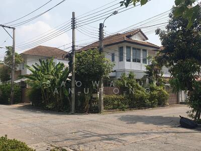 ขาย - Baan Lalin The Young Executive Onnut-Wongwaen-Suwannabhumi : บ้านลลิล เดอะ ยัง เอ็กซ์เซ็กคลูทีฟ อ่อนนุช-วงแหวนฯ-สุวรรณภูมิ, กรุงเทพ