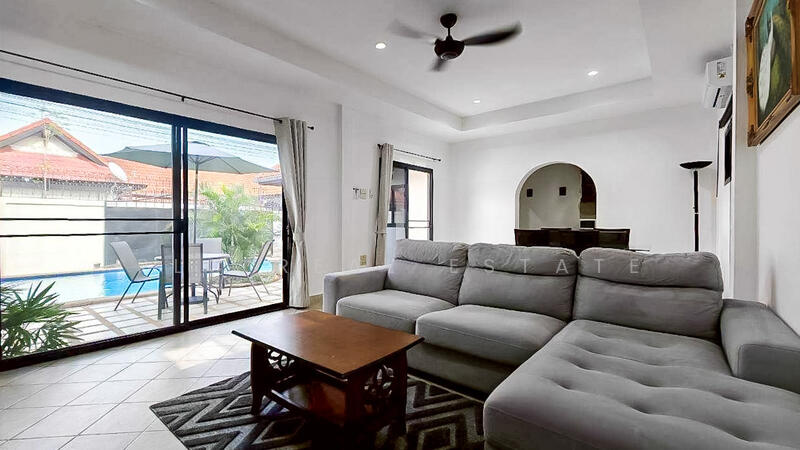 House for Sale in Soi Siam Country Club, East Pattaya, Chon Buri (Pattaya), Bang Lamung, Bang Lamung (Pattaya), Chon Buri (Pattaya), 3 Bedrooms, 160 sqm, Single Detached House For Sale, by PLC Real Estate, 500130302 - DDproperty.com