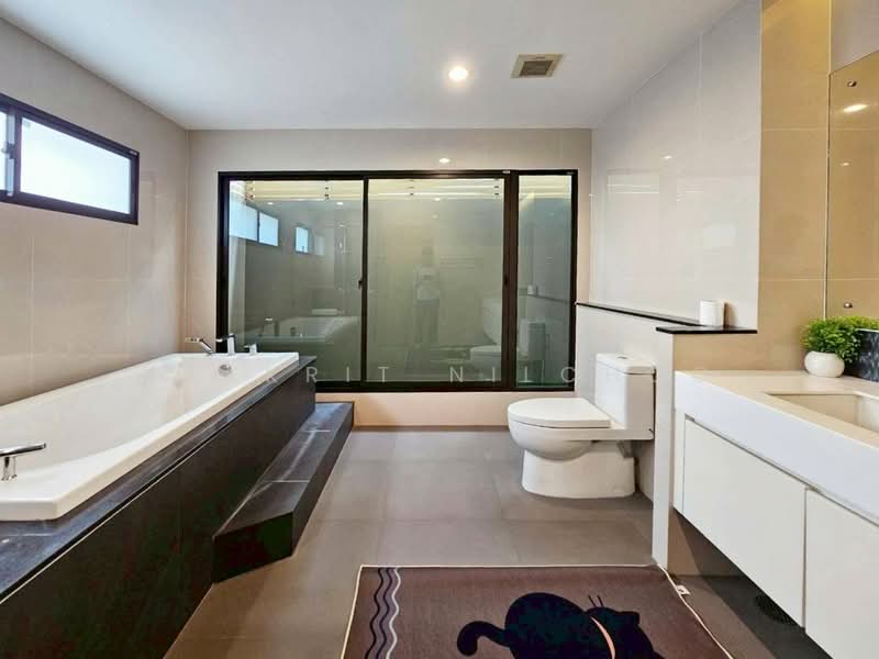 Passorn Songprapa, Bangkok, Songprapha Road, Si Khan, Don Mueang, Bangkok, 6 Bedrooms, 275 sqm, Single Detached House For Rent, by Jakkrit Nilchoo, 500130430 - DDproperty.com