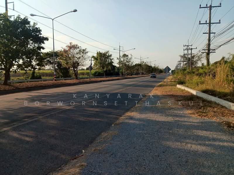For Sale - ถนนราชสีมา-โชคชัย และถนนทางหลวง 3024 ตำบลด่านเกวียน อำเภอโชคชัย จังหวัดนครราชสีมา, Nakhon Ratchasima