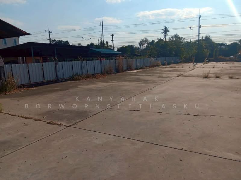 For Sale - ถนนราชสีมา-โชคชัย และถนนทางหลวง 3024 ตำบลด่านเกวียน อำเภอโชคชัย จังหวัดนครราชสีมา, Nakhon Ratchasima