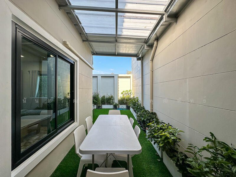 Brand New 3 Bed Twin Home in San Kamphaeng for Sale, Chiang Mai, San Kamphaeng, San Kamphaeng, Chiang Mai, 3 Bedrooms, 180 sqm, Semi-Detached House (Twin House) For Sale, by Nunthawat Hiranputtipat, 500130532 - DDproperty.com