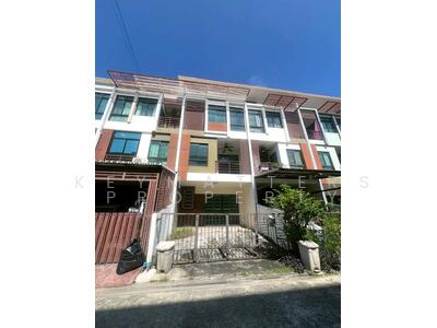 ขาย - Six Nature Ekkachai 64/5 : ซิกเนเจอร์ เอกชัย 64/5, กรุงเทพ